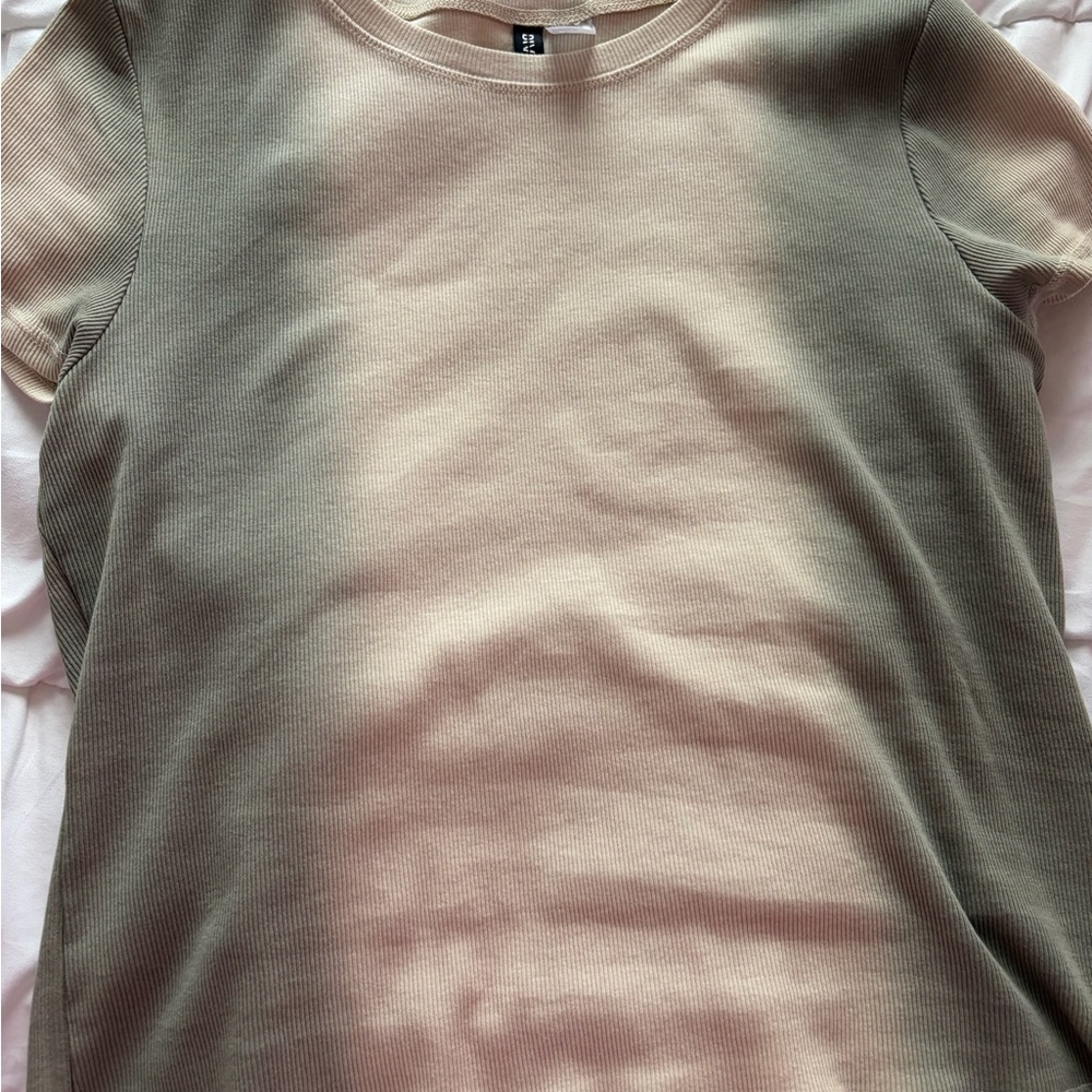 Ribbed Short Sleeve Top